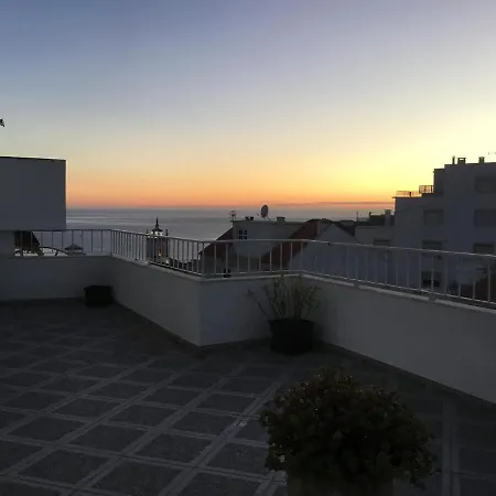 Sunny & Terrace * Sesimbra