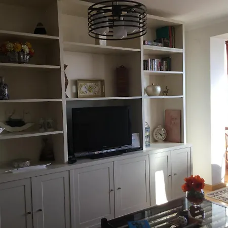 Sunny & Terrace Apartament